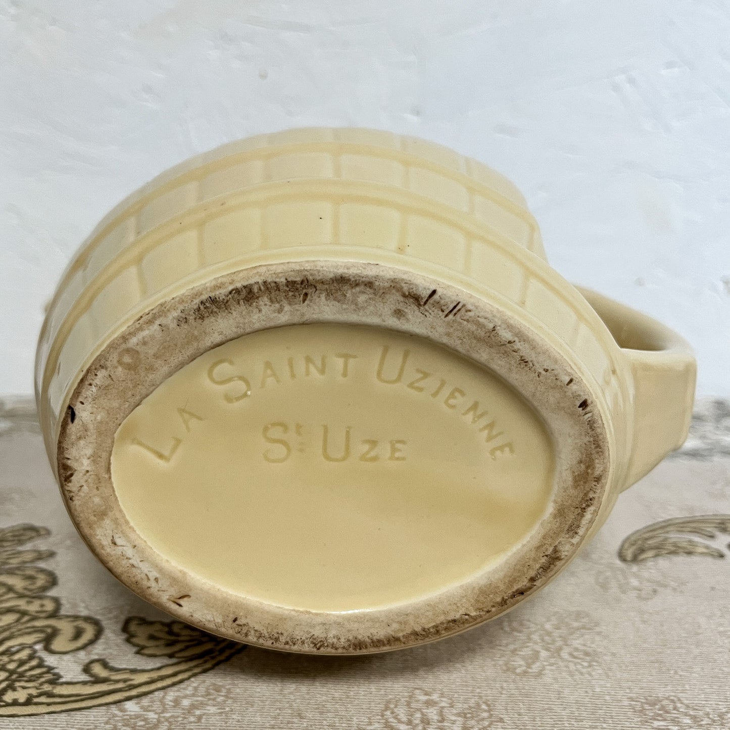 pichet vintage beige St-UZE