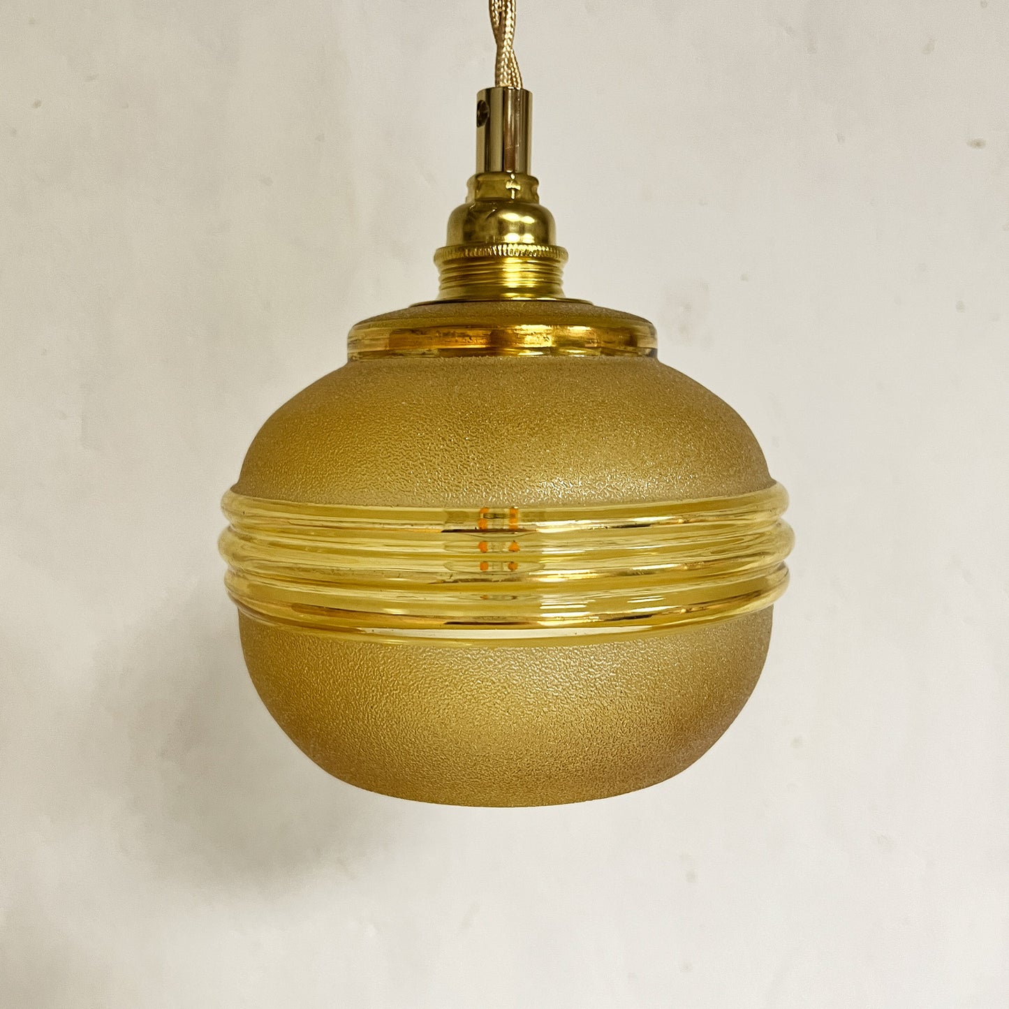 suspension vintage globe verre granité or