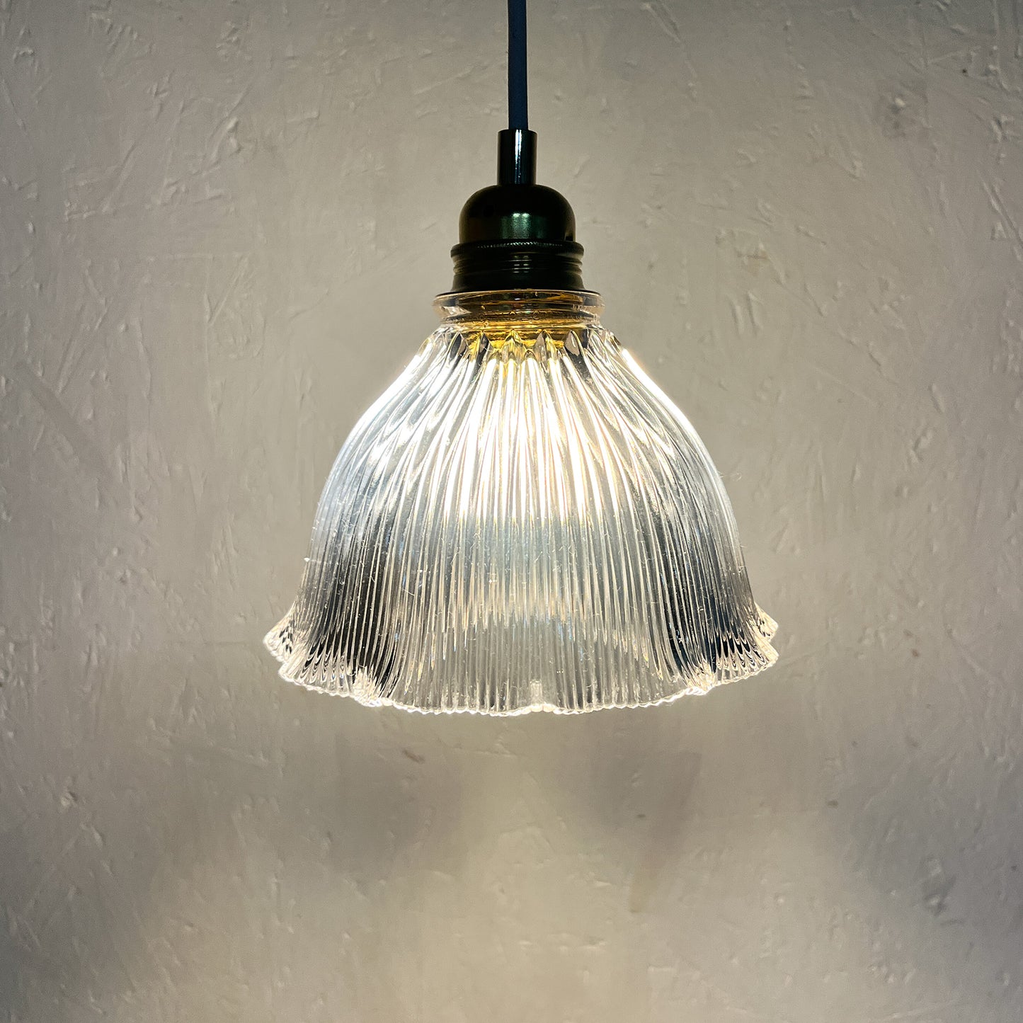 suspension vintage tulipe holophane