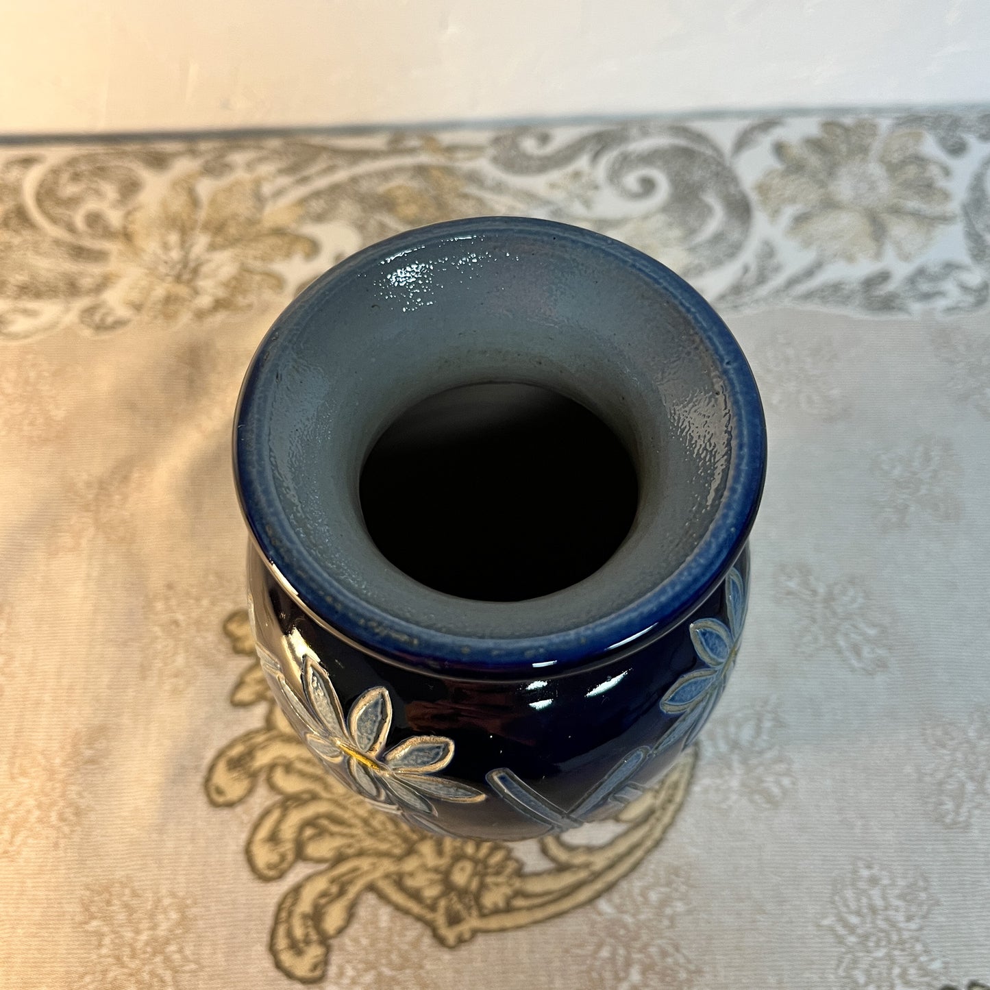 petit vase bleu en grès de Betschdorf