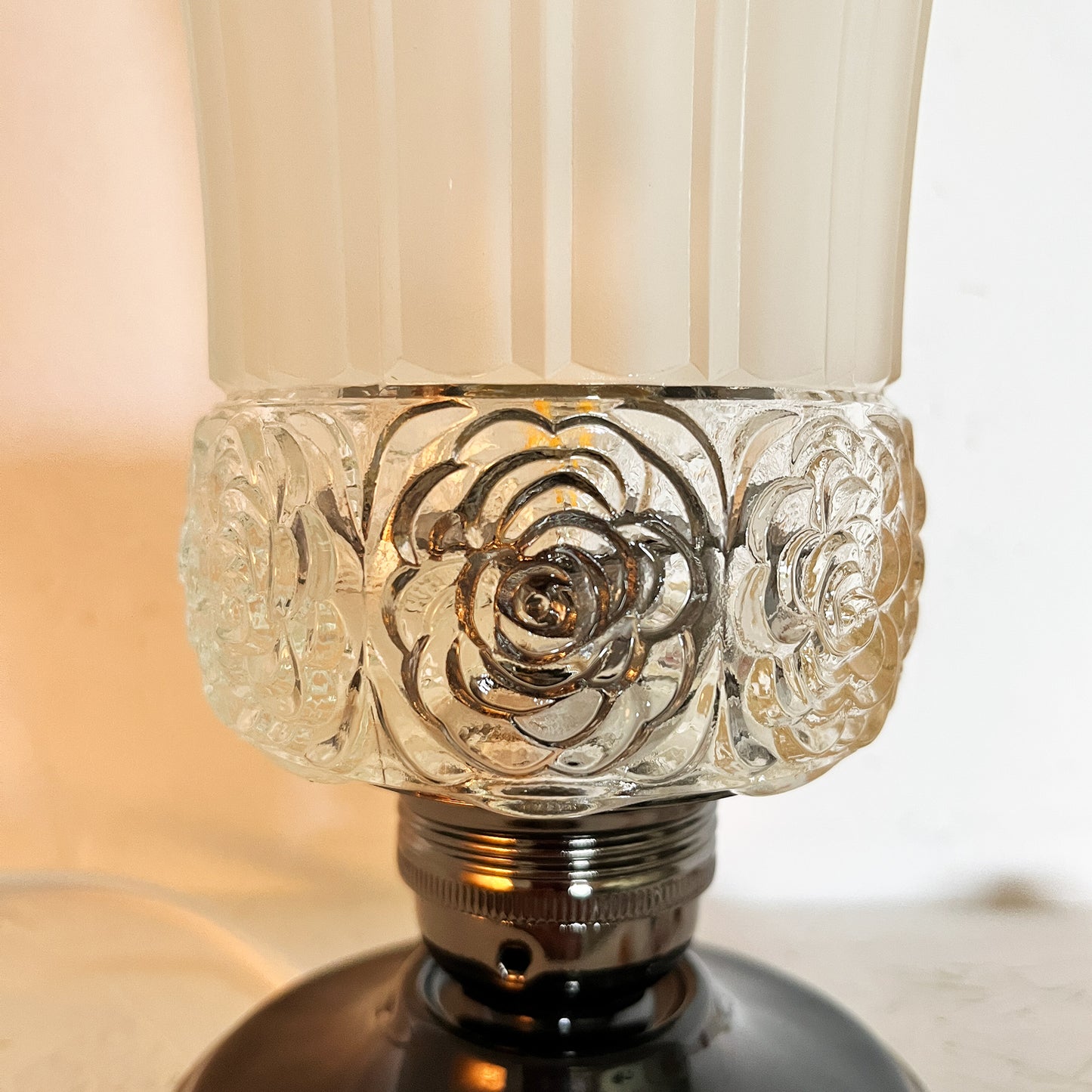 lampe à poser globe vintage bi-matière