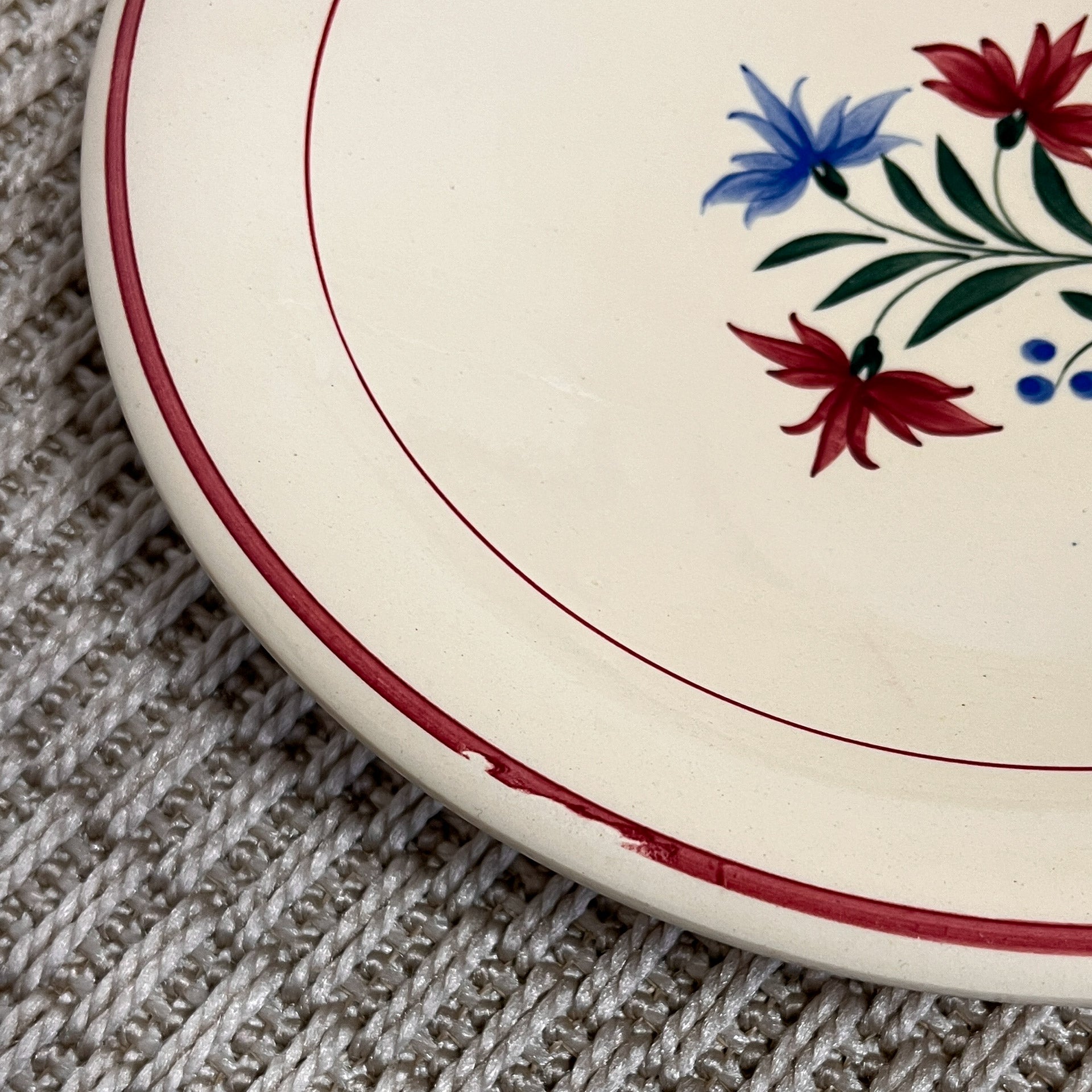 Plat à Oeillet Rond en Faïence de KG Lunéville, 19ème Siècle en vente sur Plat à Oeillet Rond en Faïence de KG Lunéville, 19ème Siècle en vente sur