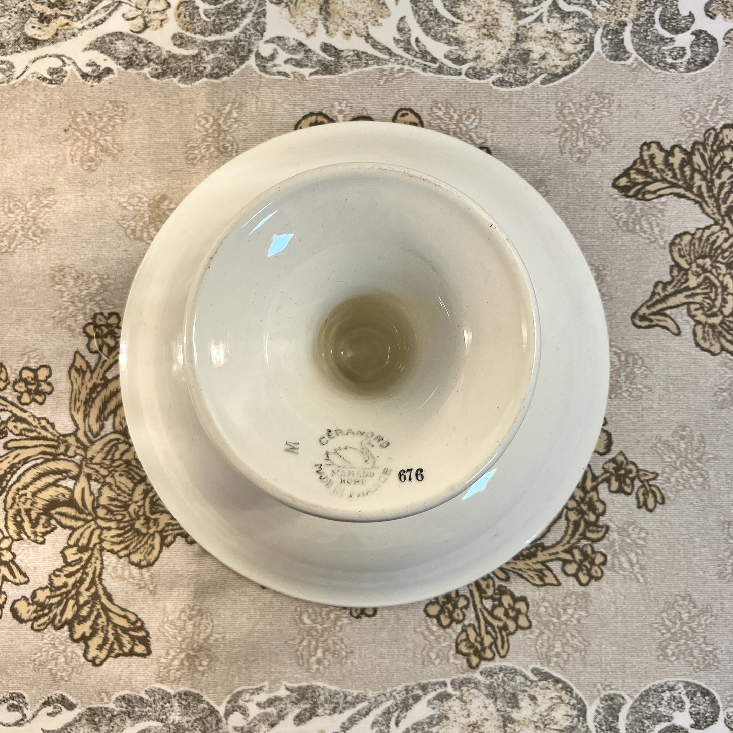 présentoir à gâteaux Céranord - Saint-Amand