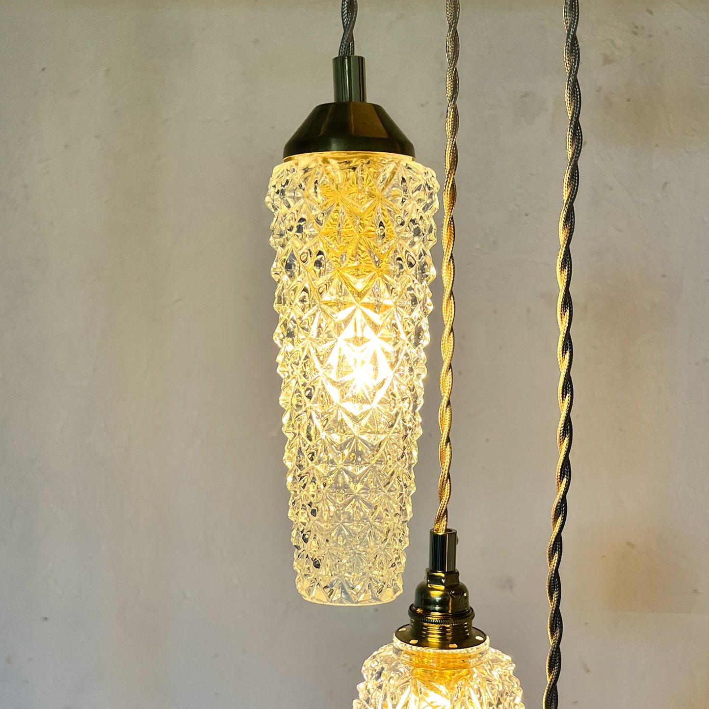 suspension en cascade de 3 globes en verre