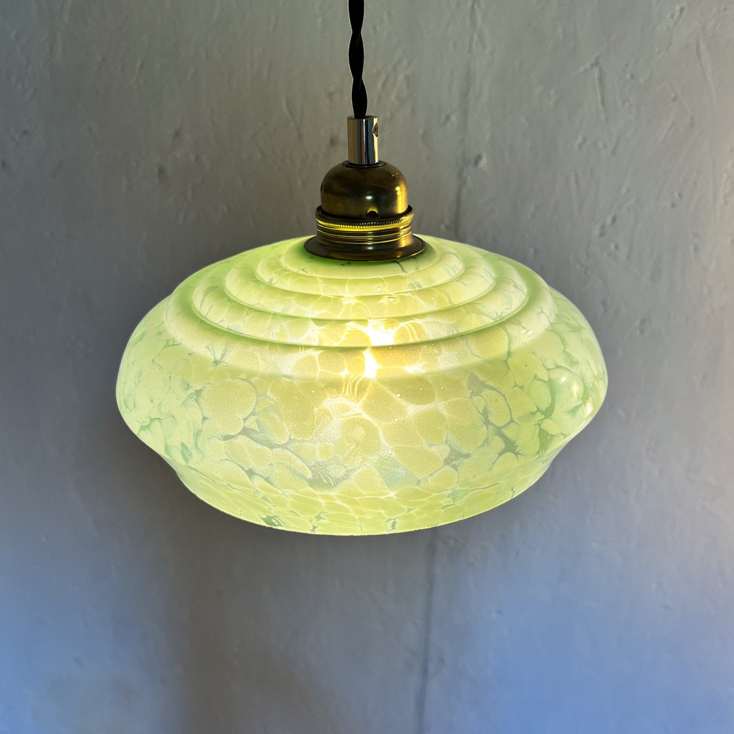suspension globe vintage verre de Clichy