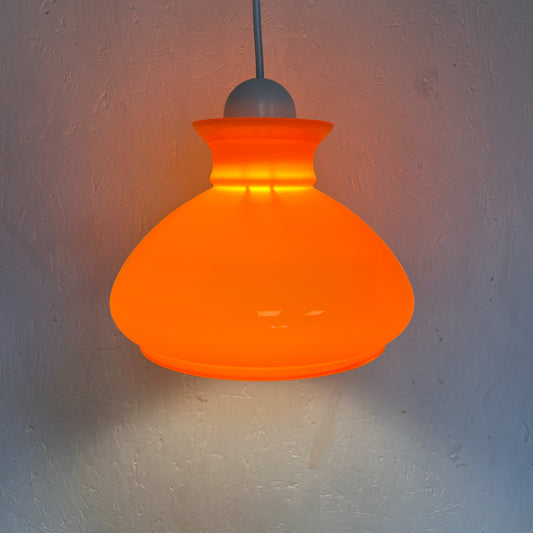 suspension en verre opaque, orange pop
