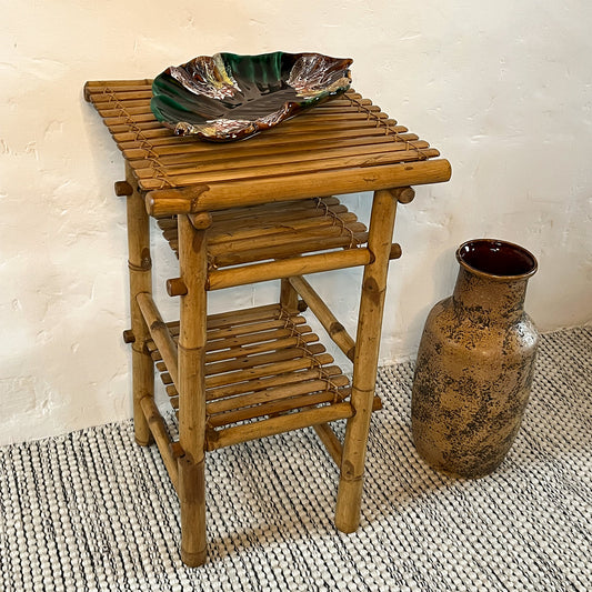 petite table en bambou et rotin