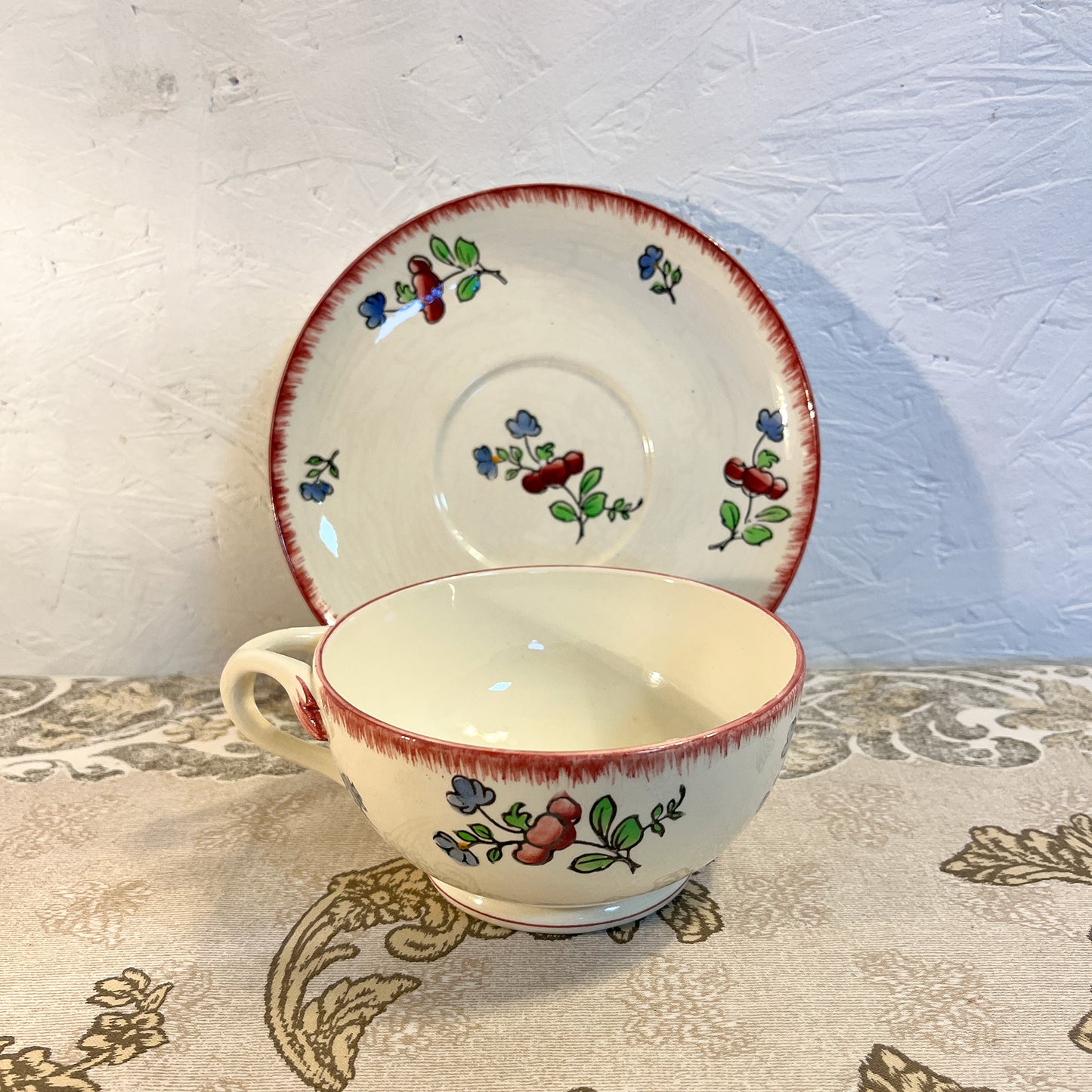 tasse et soucoupe faïence Gien