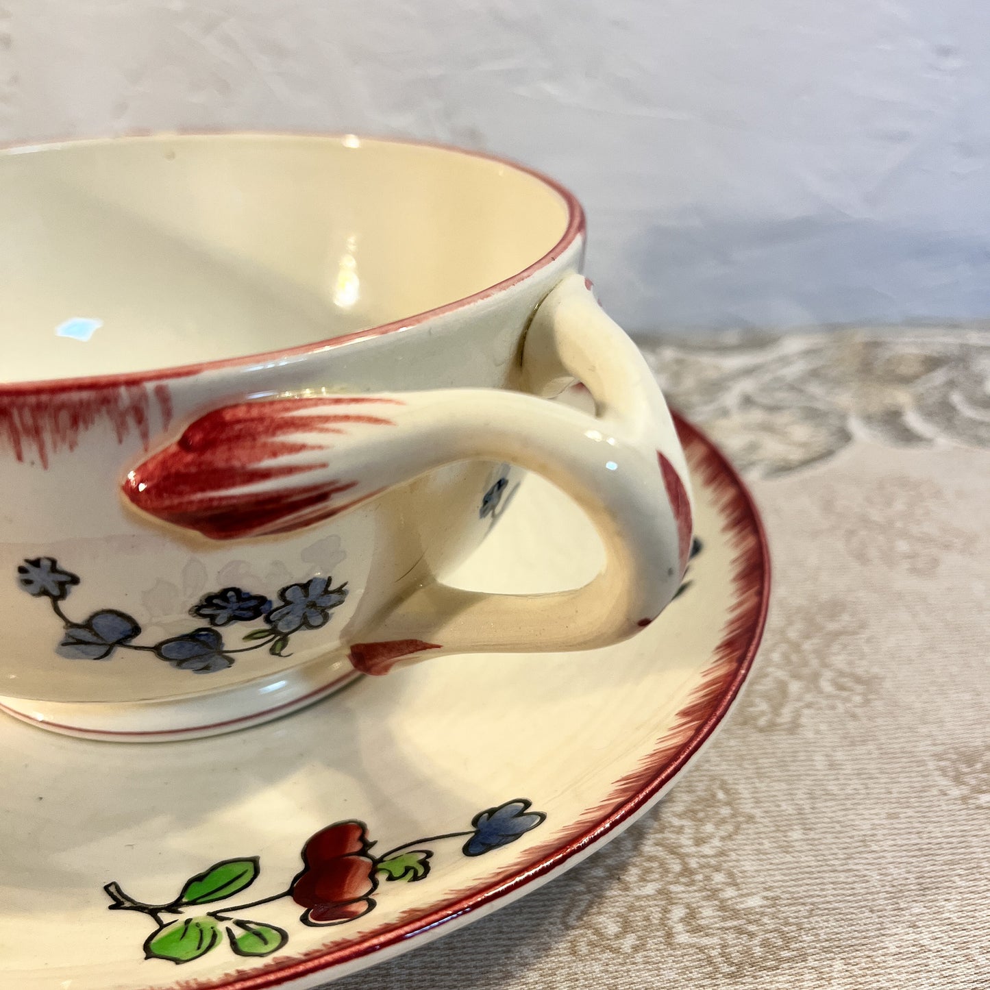 tasse et soucoupe faïence Gien